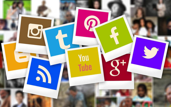 Desktop social media strategy 1080x675
