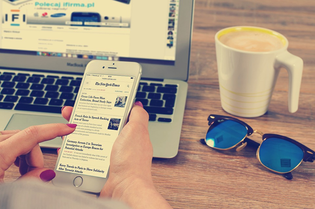 Desktop does your start up need a mobile app